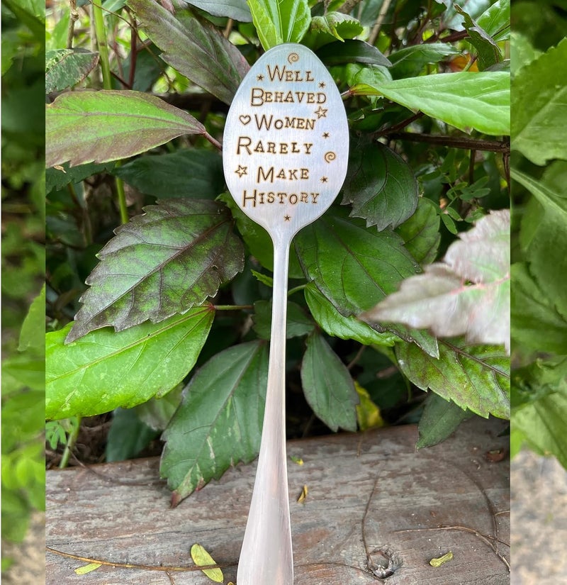 PLWalker Garden Plant Marker Friendship Gift for Women Gardeners, Plant Stake Label Sign Tag Gardening Gifts for Woman Plant Lovers, Metal Garden Decoration (Make History) - Image 2